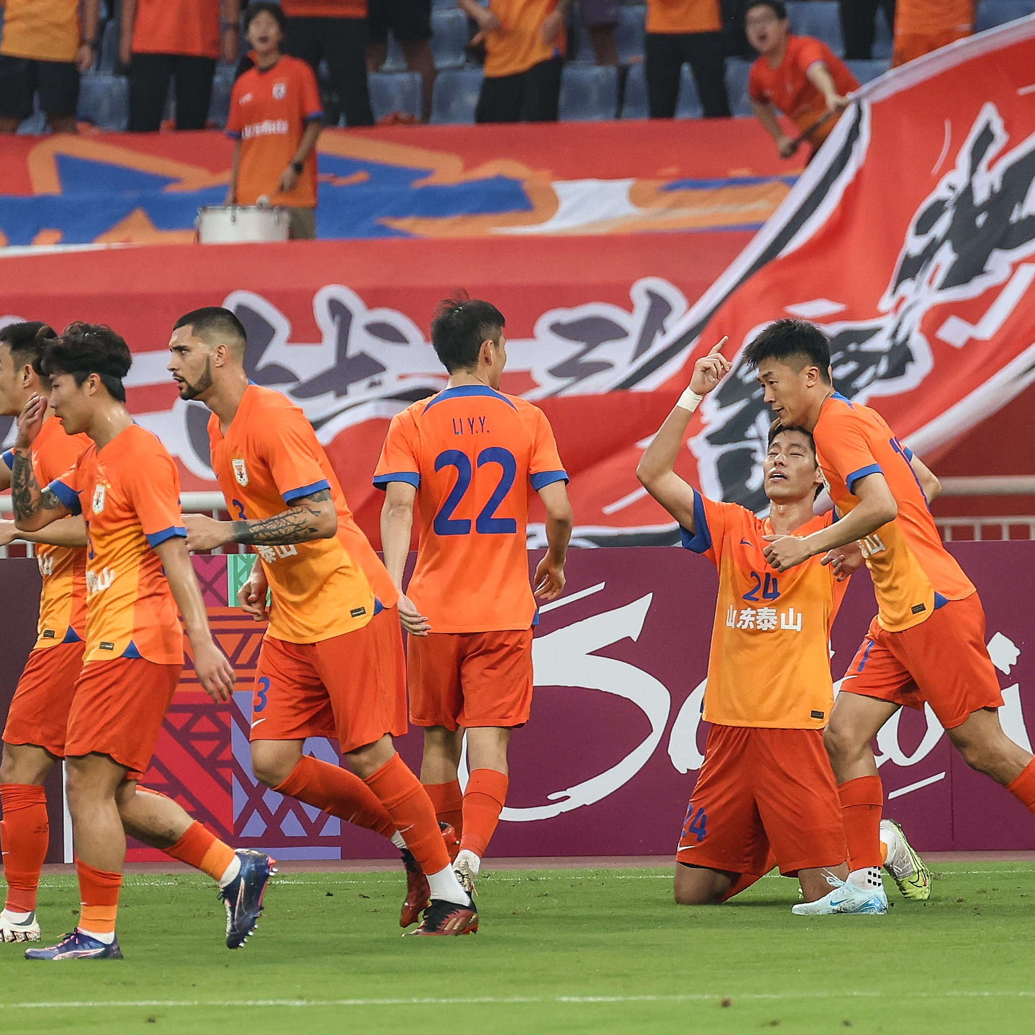 万博体育网址-山东男篮迎意甲关键赛；赛后远射贴柱；气氛紧张；心理建设被强调 