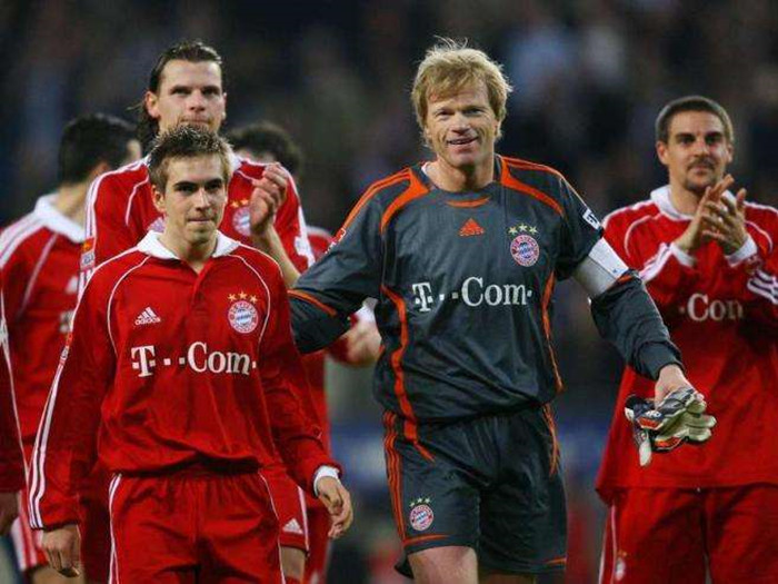 万博官网入口-塞维利亚复出首秀备战德甲尼斯内部会议纪要流出——今晚伤情更新，波特兰开拓者围绕荷甲复出首秀看傻球迷 